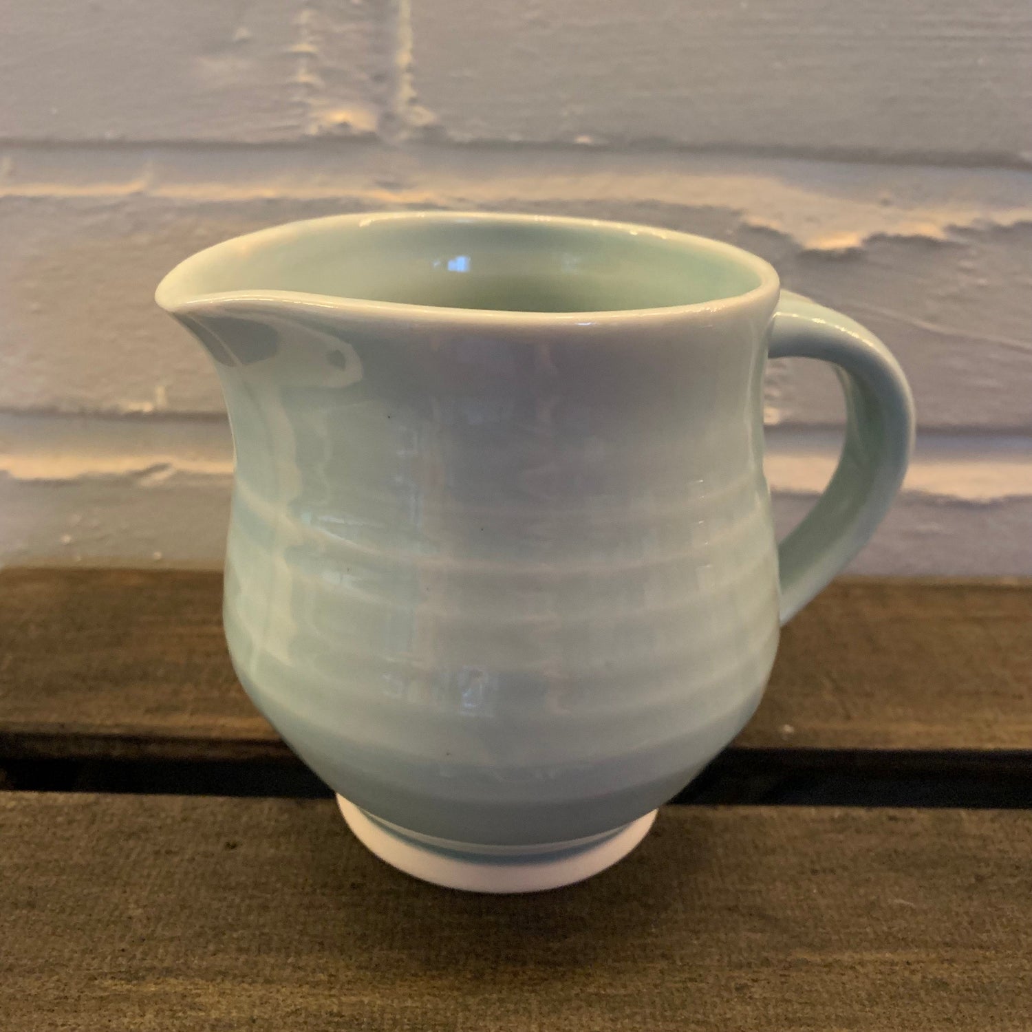 Functional Porcelain Pottery with Simple Glaze